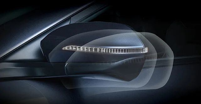 Folded Rear View Mirror of JAC J7 car in Doha,