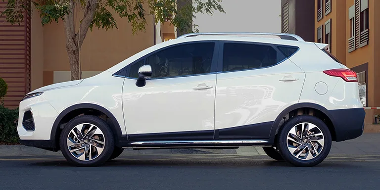 Side View of a white JAC JS3 best compact SUV Car in Qatar. best compact 4x4 SUV