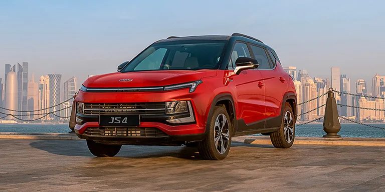 JS4, moder suv car in qatar from JAC motors, by Mannai Corporation, red car in qatar